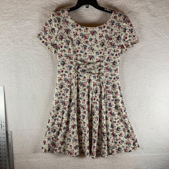 Ms. Conduct Women's Short Sleeve Cottagecore Embroidered Floral Sundress Size 8 - Picture 8 of 10